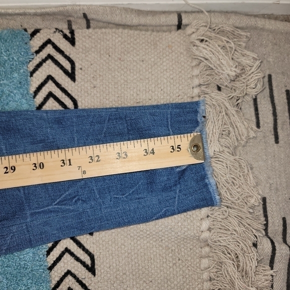 KANCAN BUTTON FRONT JEANS W SHARK BITE ANKLES, SZ 9 - Picture 12 of 12